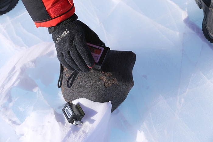 160216_southpole_art3.jpg