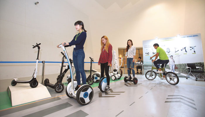160928_seouldesignweek_art1.jpg