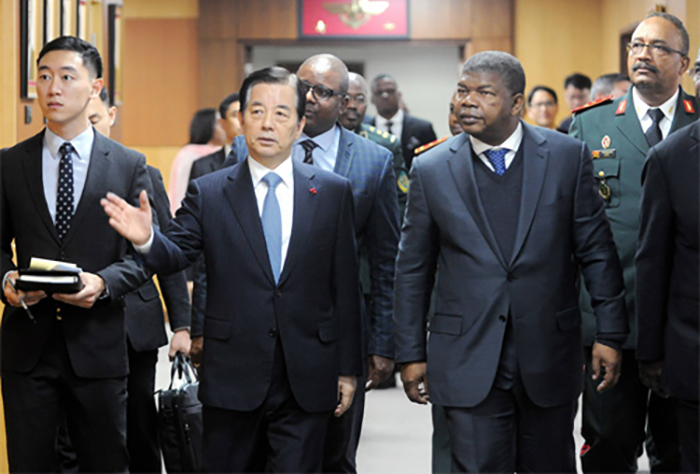 161222_koreaangola_art1.jpg