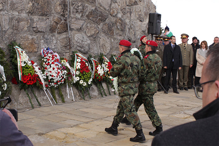 170327_history7_in.jpg