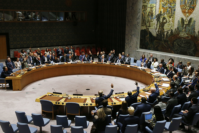 The U.N. Security Council on Sept. 11 adopted a new resolution for sanctions against North Korea, during its meeting at U.N. headquarters in New York. The newly adopted resolution focuses on imposing caps on oil imports into North Korea and a ban on textile exports.