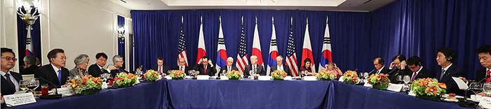 170922_koreausjapan_art2.jpg