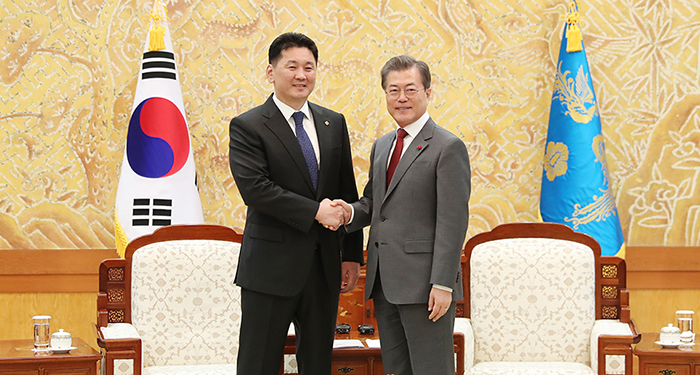 180116_koreamongolia_art1.jpg