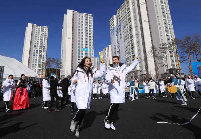 180208_Village_article2.jpg