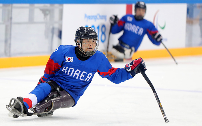 Choi Kwang Hyouk, the first-ever North Korean defector-turned-para athlete, trains at the Gangneung Hockey Centre in Gangneung on March 8.