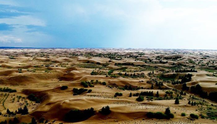 The Korea Forest Service announced on March 27 that it will plant 400,000 trees in the Kubuchi Desert of Inner Mongolia this year. The photo shows a view of the Kubuchi Desert. (National Forest Service)