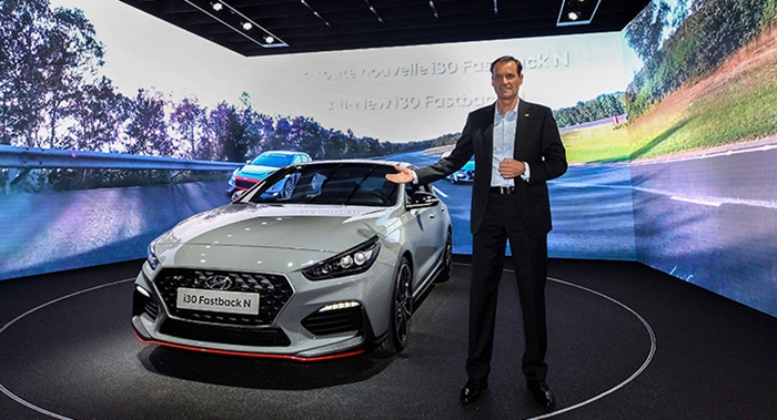 Hyundai Motor Company’s executive vice president of high performance vehicles and motor sports division, Thomas Schemera, introduces ‘i30 Fastback N’ at the 2018 Paris Motor Show on Oct. 2. (Hyundai Motor Company)