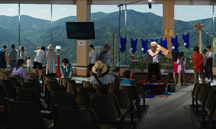 “Ulji Theater” by conceptual photographer Jung Yeon-doo features panoramic views of the DMZ from an observatory.