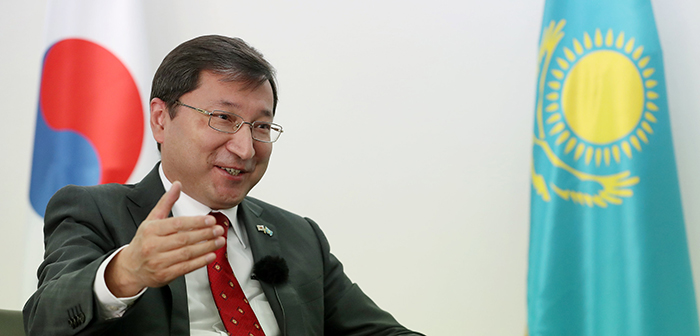 Kazak Ambassador to Korea Bakyt Dyussenbayev on April 5 says the forthcoming visit of President Moon Jae-in to Kazakhstan can help deepen the bilateral relationship between Seoul and Nursultan.