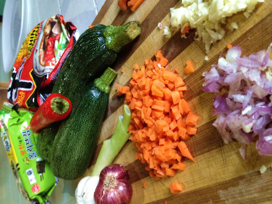 Many delicious ingredients can be added to your special, hot and spicy <i>ramyeon</i> instant noodle dish.