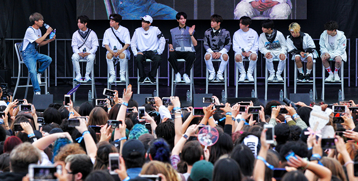 20180626_2_kcon.jpg