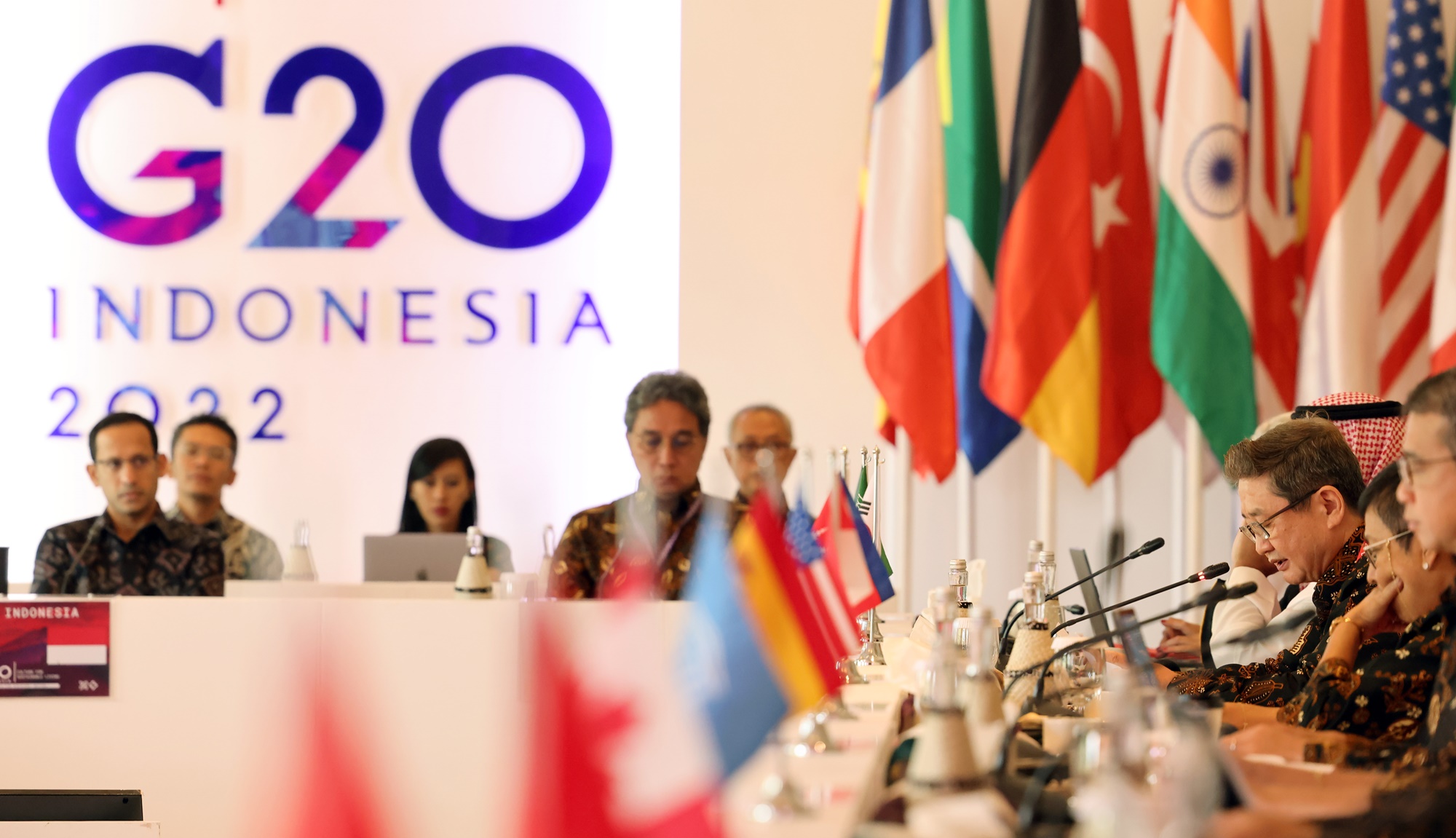 Minister of Culture, Sports and Tourism Park Bo Gyoon (third from right) on Sept. 13 gives a keynote speech at the Group of 20 Culture Ministers' Meeting at Plataran Heritage Borobudur Hotel in Yogyakarta, Indonesia.