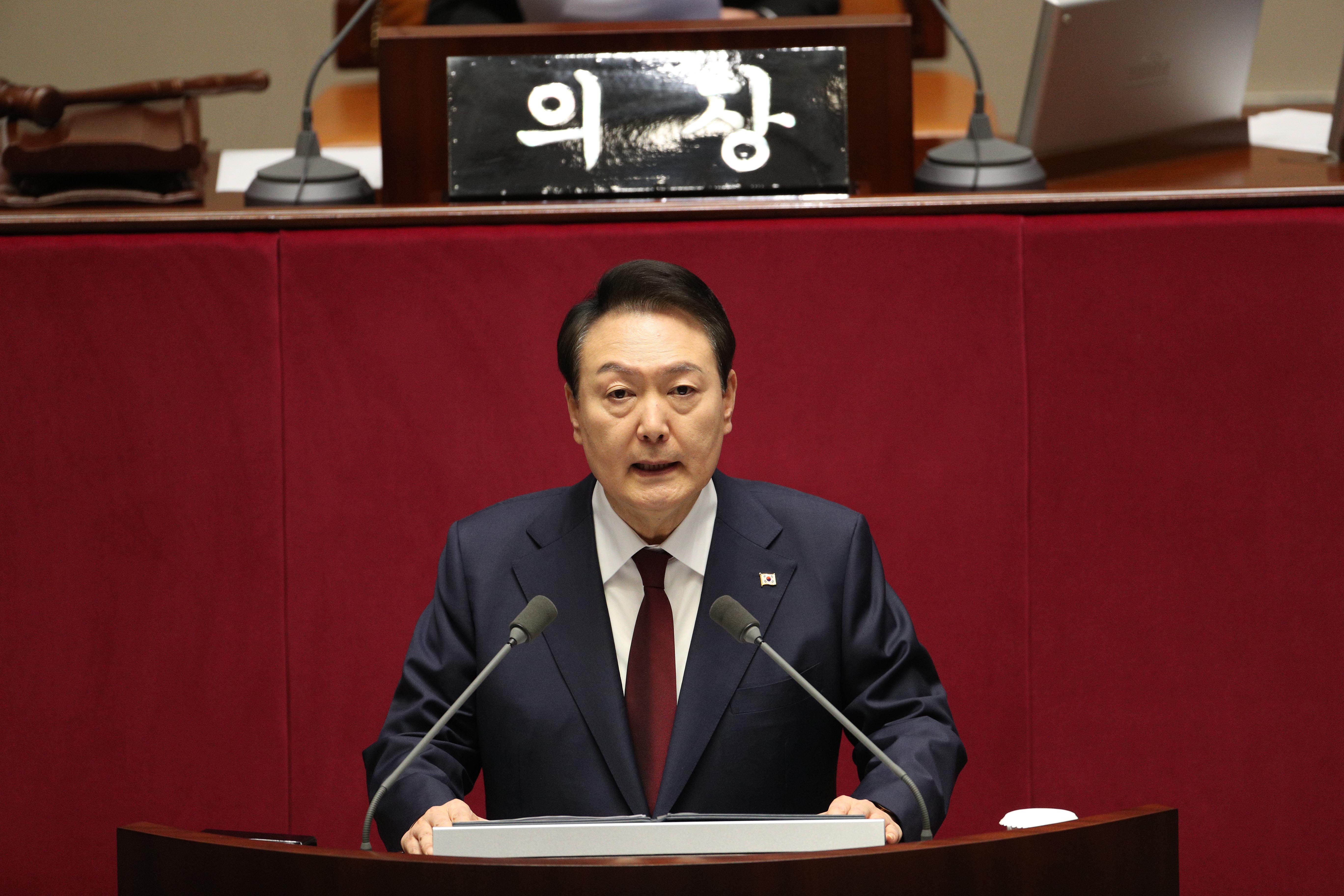 President Yoon Suk Yeol on Oct. 25 gives a speech at the National Assembly in Seoul on his administration's proposal for next year's fiscal budget and fund management. (Yonhap News) 