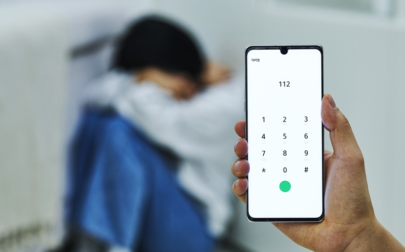 The Korean National Police Agency on July 2 announced its launch of an interpretation service for expats in the country calling 112 to report crimes. (iclickart) *[Unauthorized reproduction and redistribution of the above photo is strictly prohibited under copyright laws and regulations.]