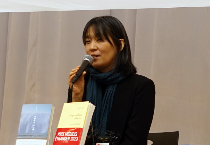 Author Han Kang on Nov. 14 answers questions at a news conference held at Korea Broadcaster Center in Seoul's Yangcheon-gu District on her 2021 novel 