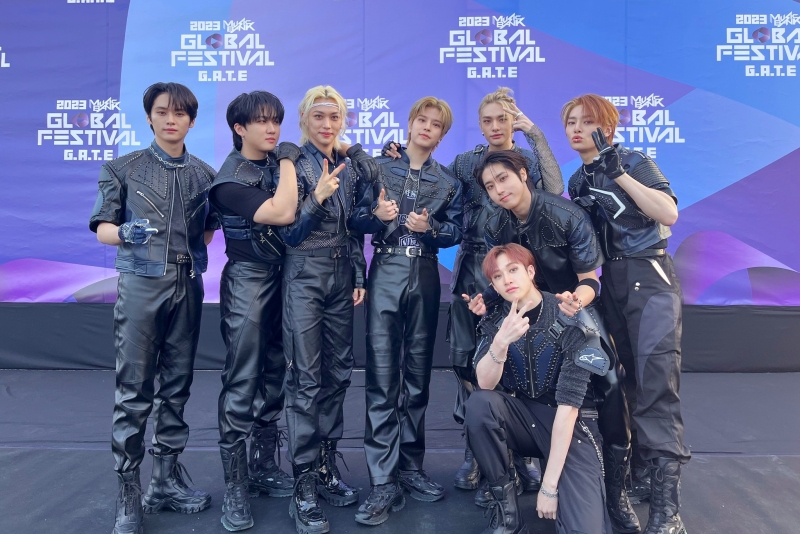 Lisa of the girl group BLACKPINK and boy band Stray Kids on Jan. 26 will appear at the Yellow Coin Gala scheduled to be held at Accor Arena in Paris. Shown are Stray Kids on Dec. 9 at the 2023 Music Bank Global Festival held at Belluna Dome in Saitama, Japan. (Stray Kids' official Facebook account) 