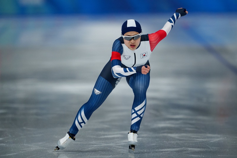 Speed skater Jung Huidan on Jan. 22 places second with a time of 39.64 seconds in the women's 500 m at the Gangwon Winter Youth Olympics held at the speed skating facility Gangneung Oval in Gangueng, Gangwon-do Province.