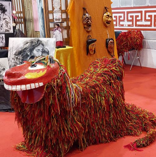 This prop is part of the Bongsan talchum (traditional mask dance).