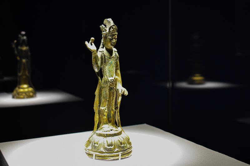 Sin Min-cheol, an associte curator at Buyeo National Museum, said the hidden nickname of the Gilt-bronze Standing Avalokitesvara Bodhisattva from Gyuam-ri, Buyeo is 