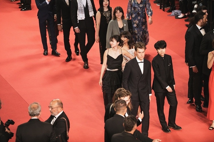 Yoori Lim at Cannes 2024 Red Carpet (Image Source: Festival de Cannes La Cinéf)