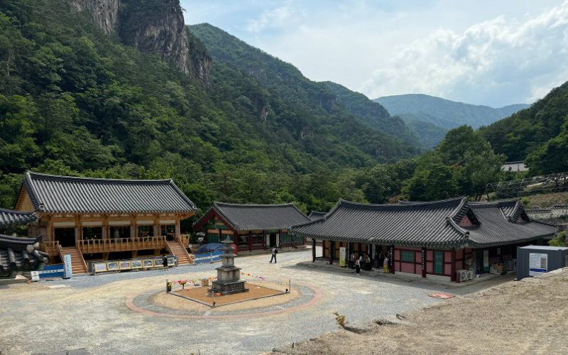 View of the Samhwasa Temple. (photo credit: Eleonora Terezia Gaspar