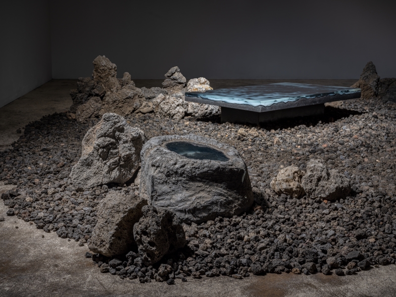 This is a photo of ‘’Deep Mountain'' at the Lina Gallery in Busan.