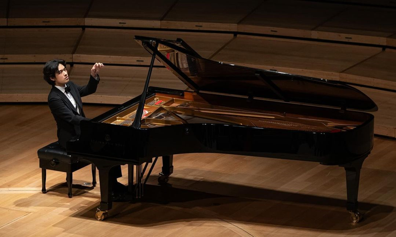 Virtuoso Lim Yun-chan has won the piano category and Young Artist of the Year honors at this year's Gramophone Classical Music Awards. (Lim's official Instagram)  