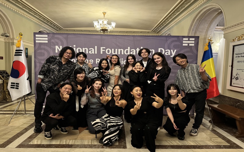 My photo with the band ADG7 at the Reception of the Event