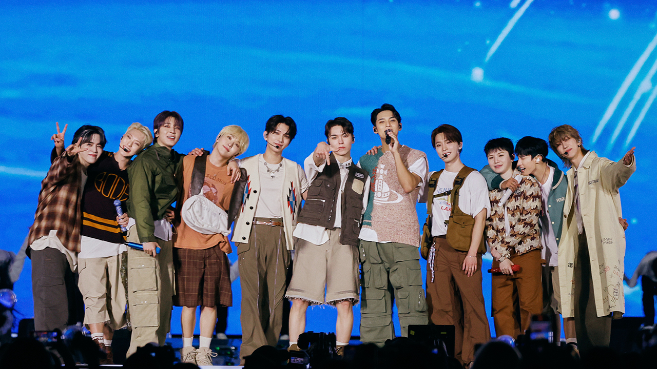  The boy band SEVENTEEN on Dec. 1 will become the first K-pop act to perform at the year-end show 