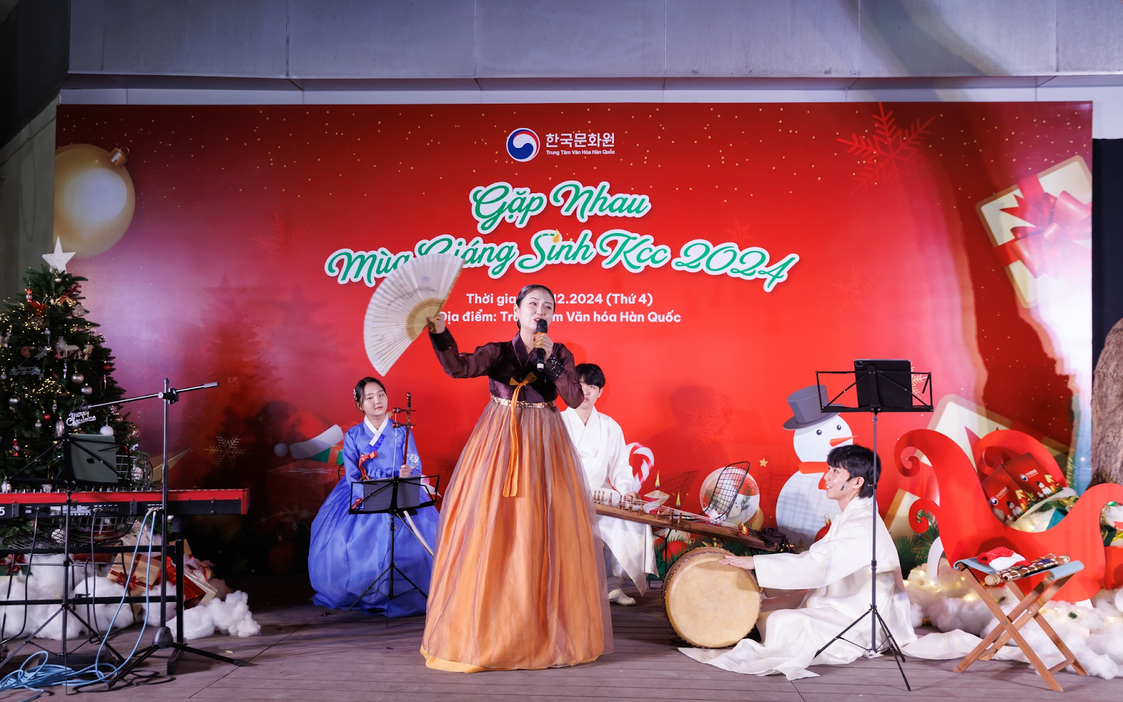 Traditional Korean music performance at the event. (Source: Korean Cultural Center in Vietnam)