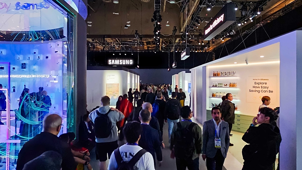 CES, the world's largest expo for consumer electronics and information and communications technology, runs from Jan. 7-10 in Las Vegas. Shown is Home AI, the promotional booth of Samsung Electronics for artificial intelligence and user-customized housing solutions based on the company's SmartThings platform. (Samsung Electronics)  