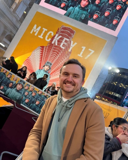 Edwards attends the ‘Mickey 17’ world premiere in London on Feb. 13.
