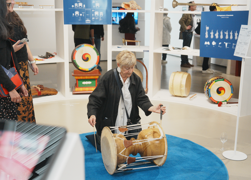 A visitor to the exhibition 
