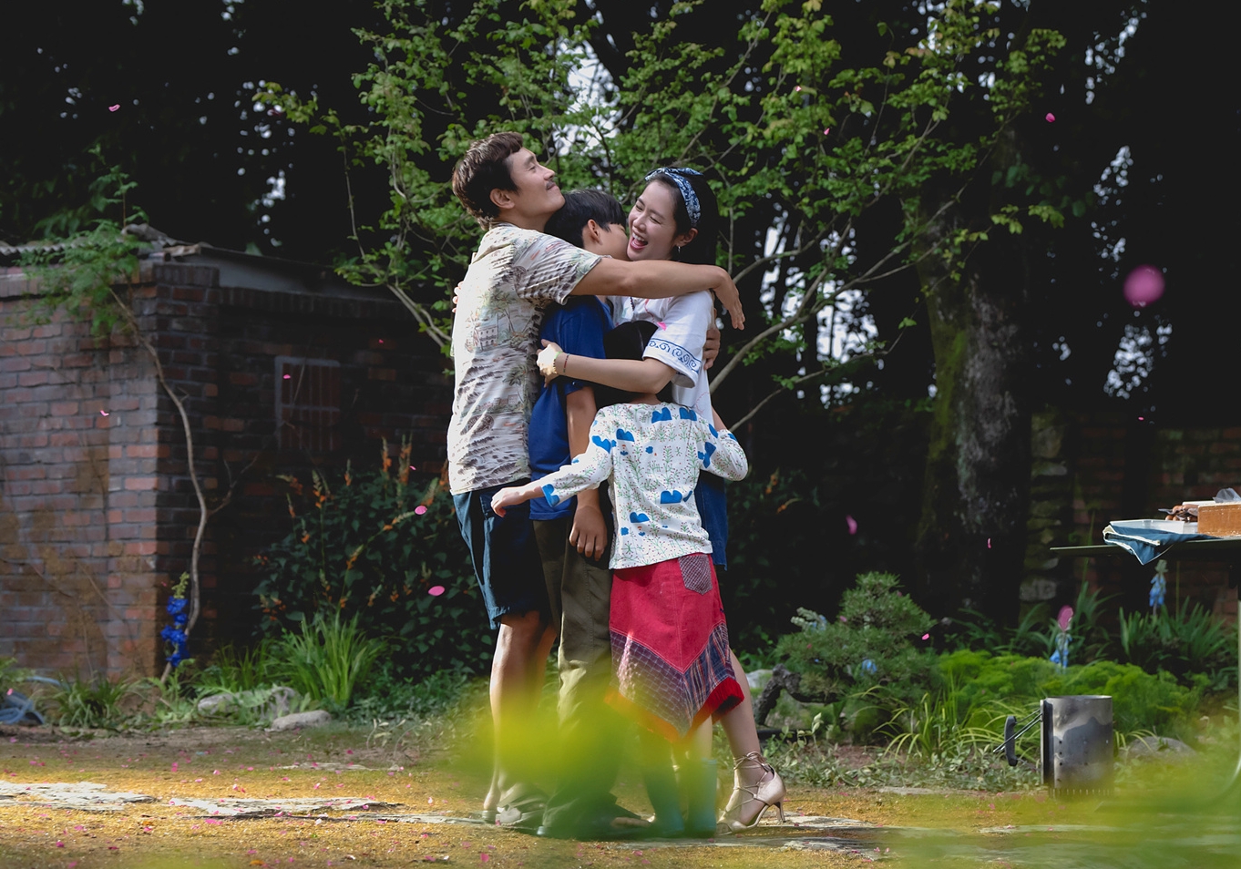 Director Park Chan-wook's black comedy 