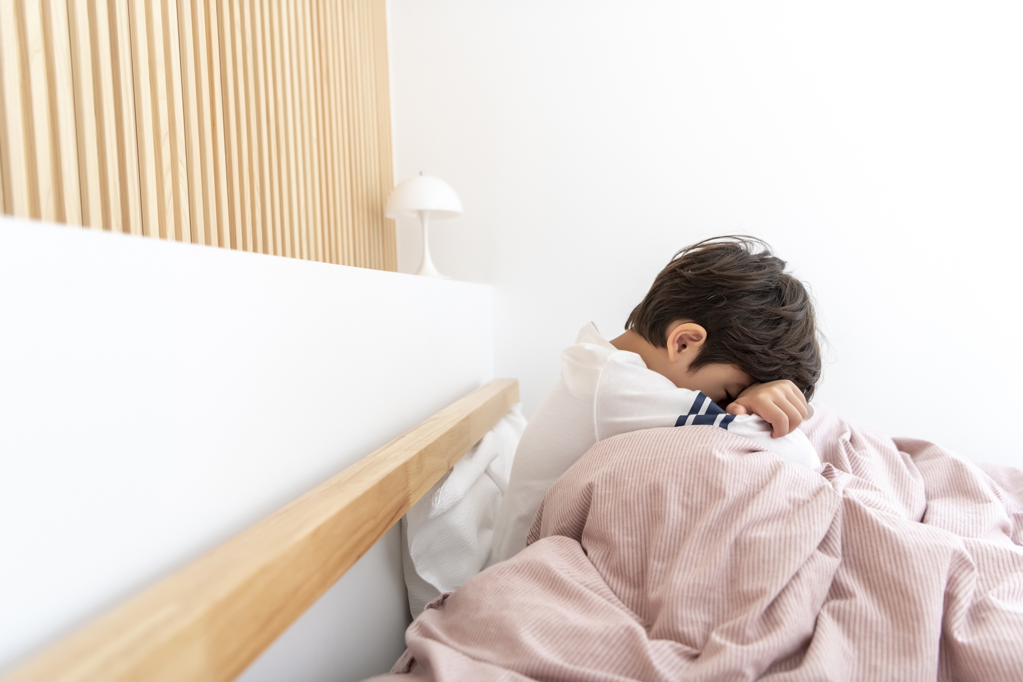 The Institute for Basic Science on Sept. 18 said anxiety and fear do not easily fade in people with autism because of lower activity of specific neurons in the brain, adding that activating such neurons can erase memories of fear. (iClickArt) (Unauthorized reproduction and redistribution of this image is prohibited under copyright law.)