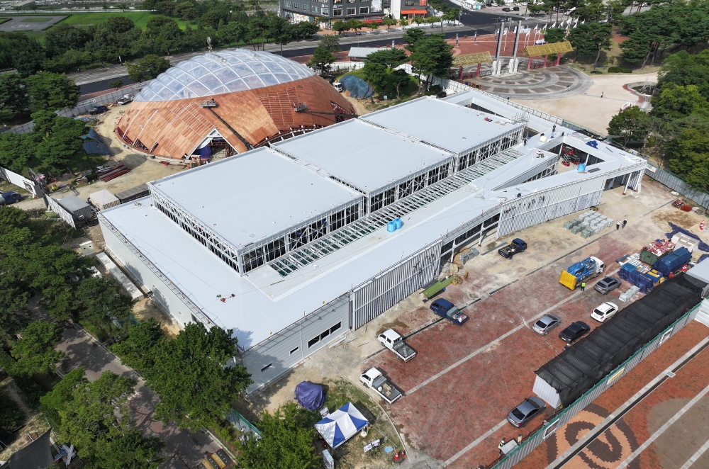 K-Business Square at Gyeongju Expo Park during the APEC Summit will host an event featuring the past, present and future of the country's industries. 