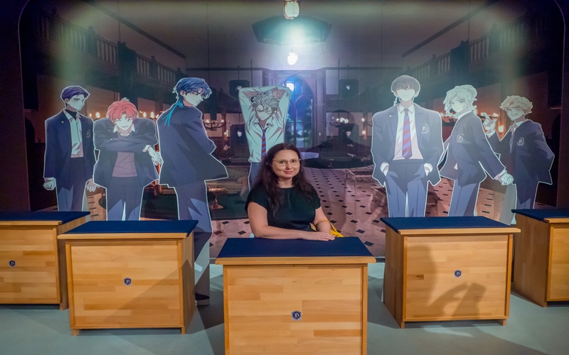 Honorary reporter Magdolna Magonyi with the life-size webtoon characters. 