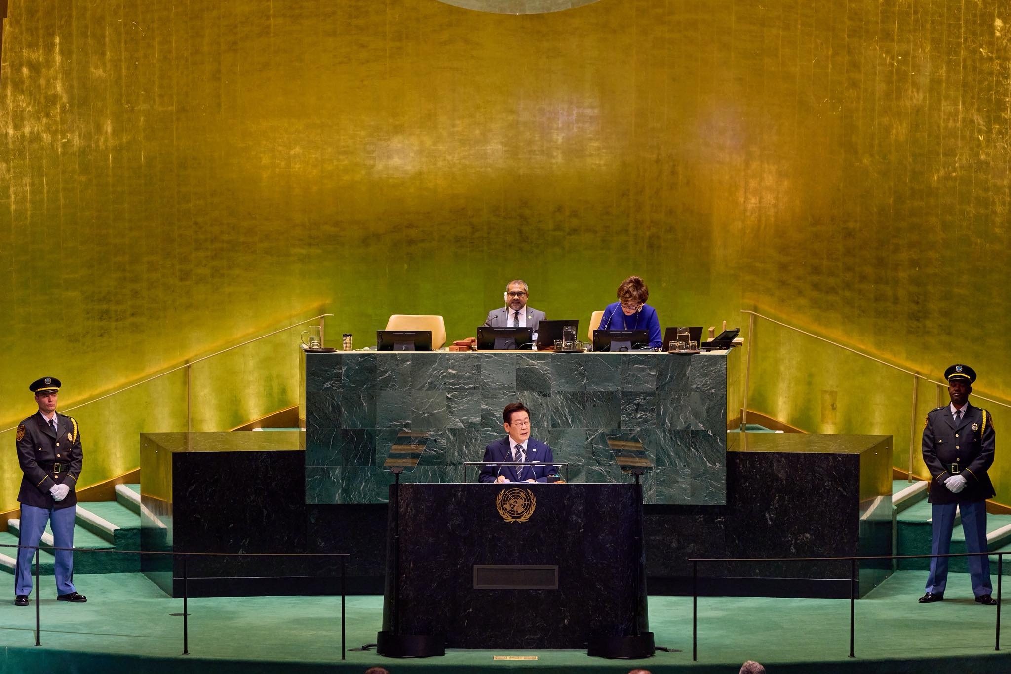 The government has co-sponsored a United Nations (U.N.) resolution on international concern over North Korea's human rights. Shown is President Lee Jae Myung on Sept. 23 giving a keynote speech to the 80th U.N. General Assembly at the world body's headquarters in New York. (Office of the President)