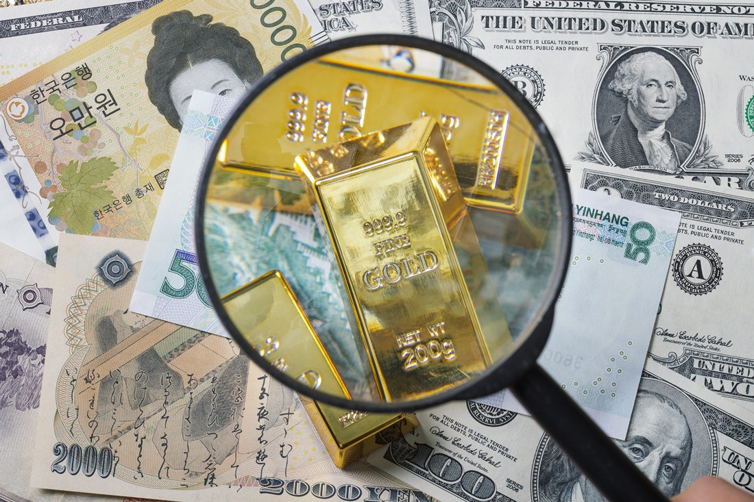 The Bank of Korea on Dec. 3 said foreign exchange reserves on Nov. 28 reached USD 430.66 billion, USD 1.8 billion more than in October. (iClickArt) (Unauthorized reproduction and redistribution of this image is prohibited under copyright law.)  