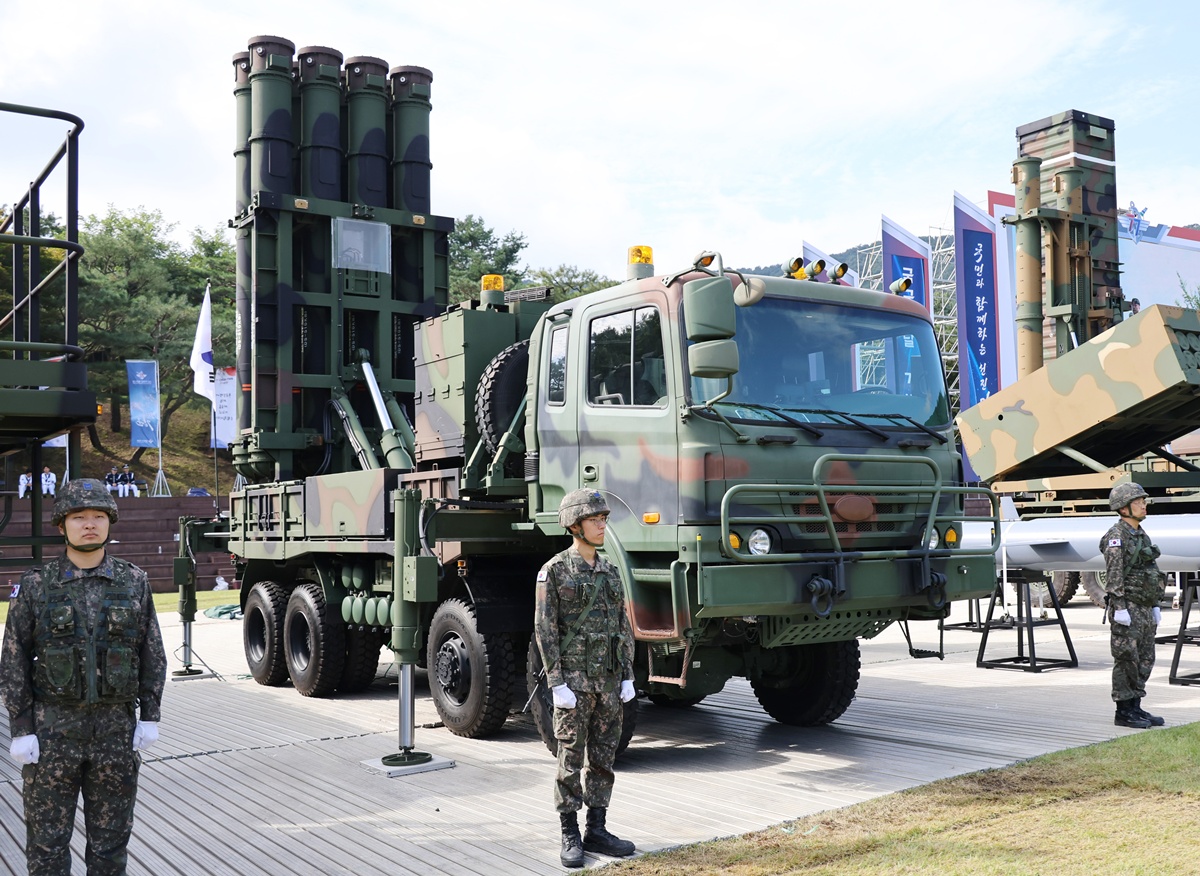 The military air defense system Cheongung-II on Sept. 29, 2025, is unveiled at a media day event on Armed Forces Day. (Yonhap News)  