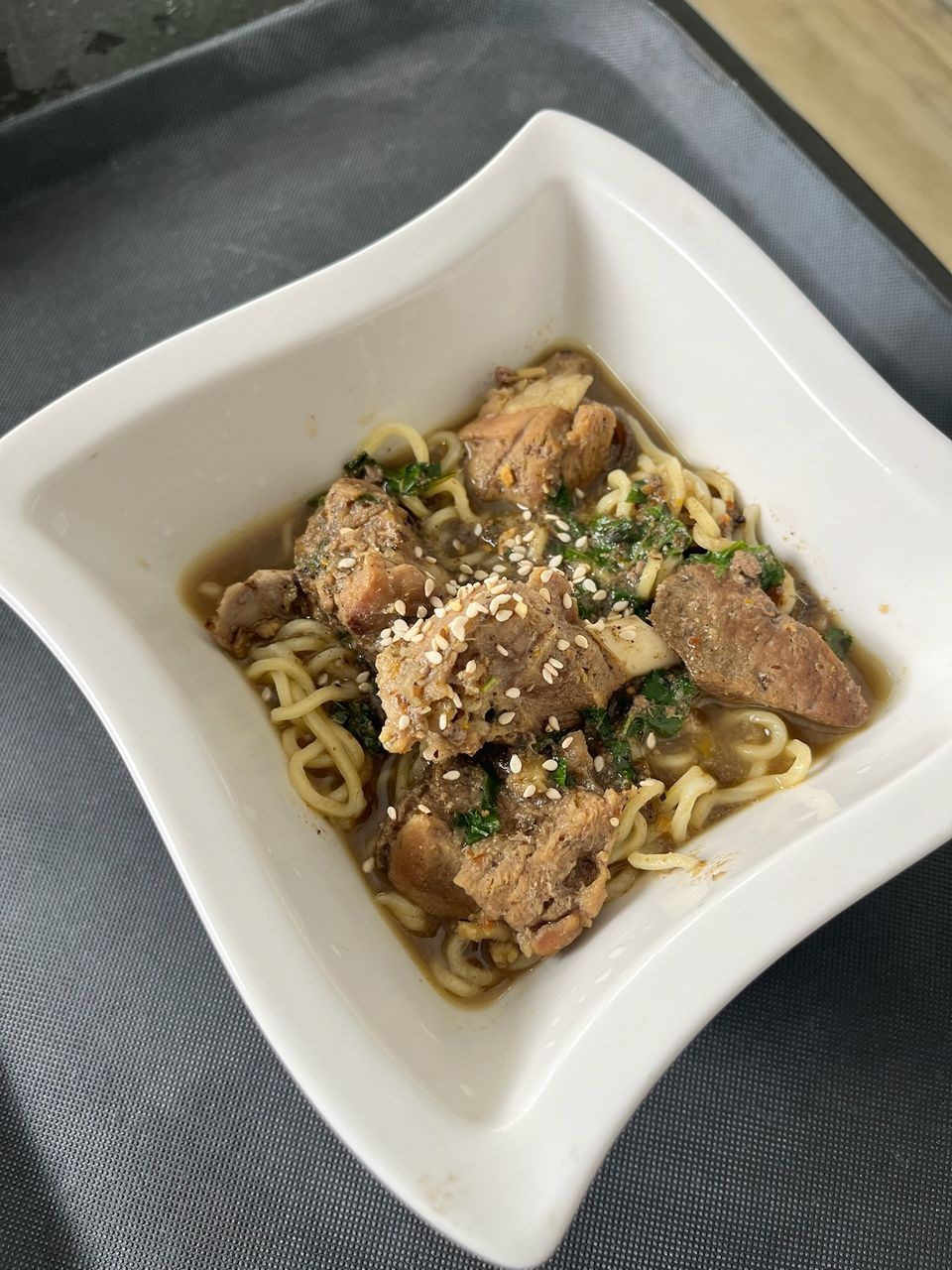 Doenjang pepper soup topped with cold noodles