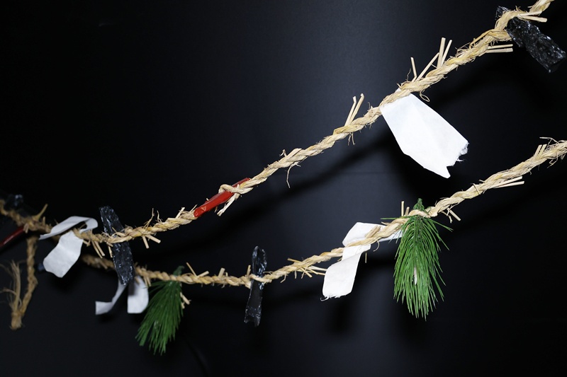 'A geumjul (sacred straw rope), which is used in a traditional childbirth custom, is displayed on April 7 at the exhibition 