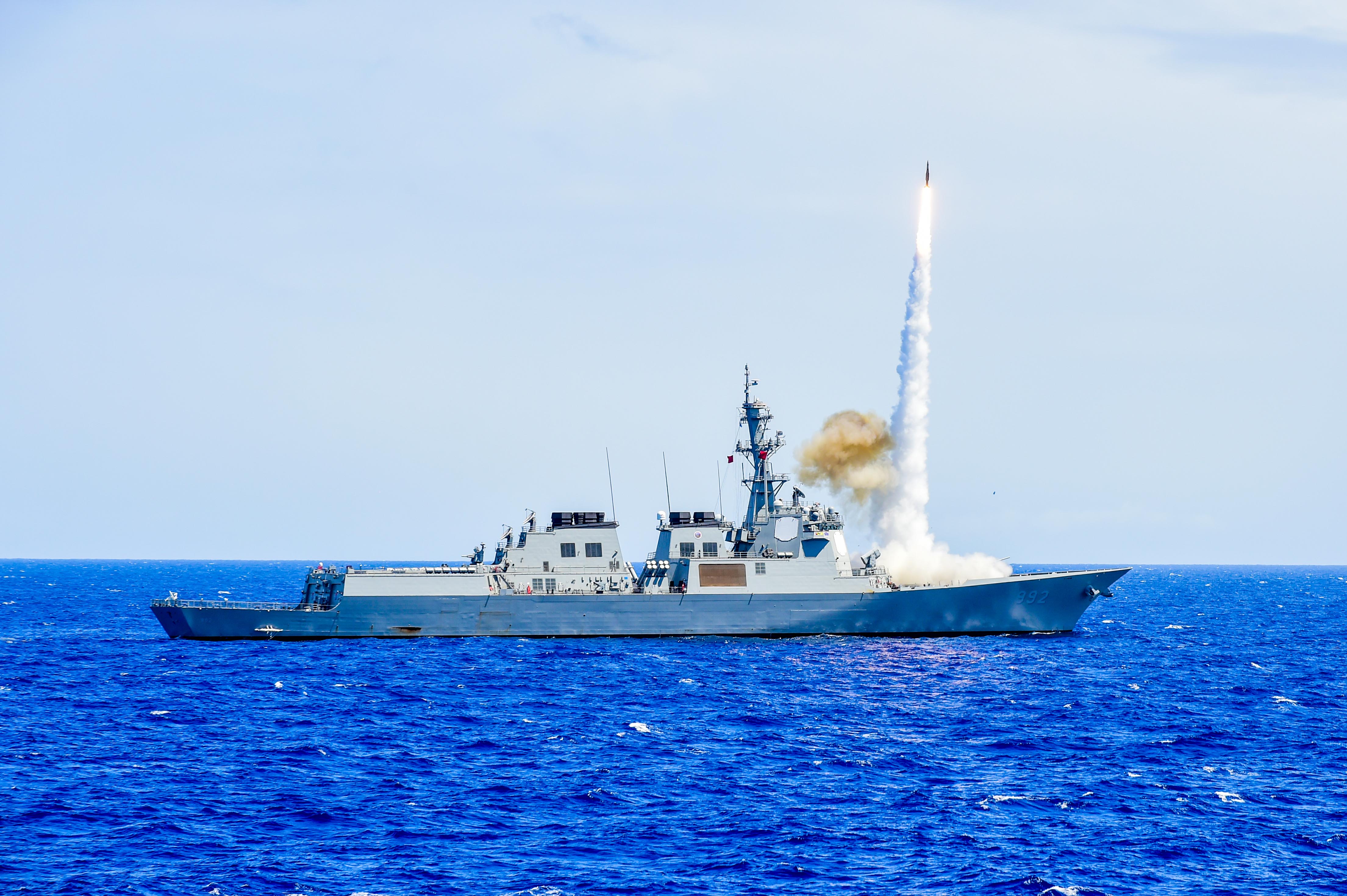The Republic of Korea Navy destroyer Yulgok Yi I (KDX-III) participated in the Rim of the Pacific (RIMPAC) naval exercise in 2024. (Republic of Korea Navy)