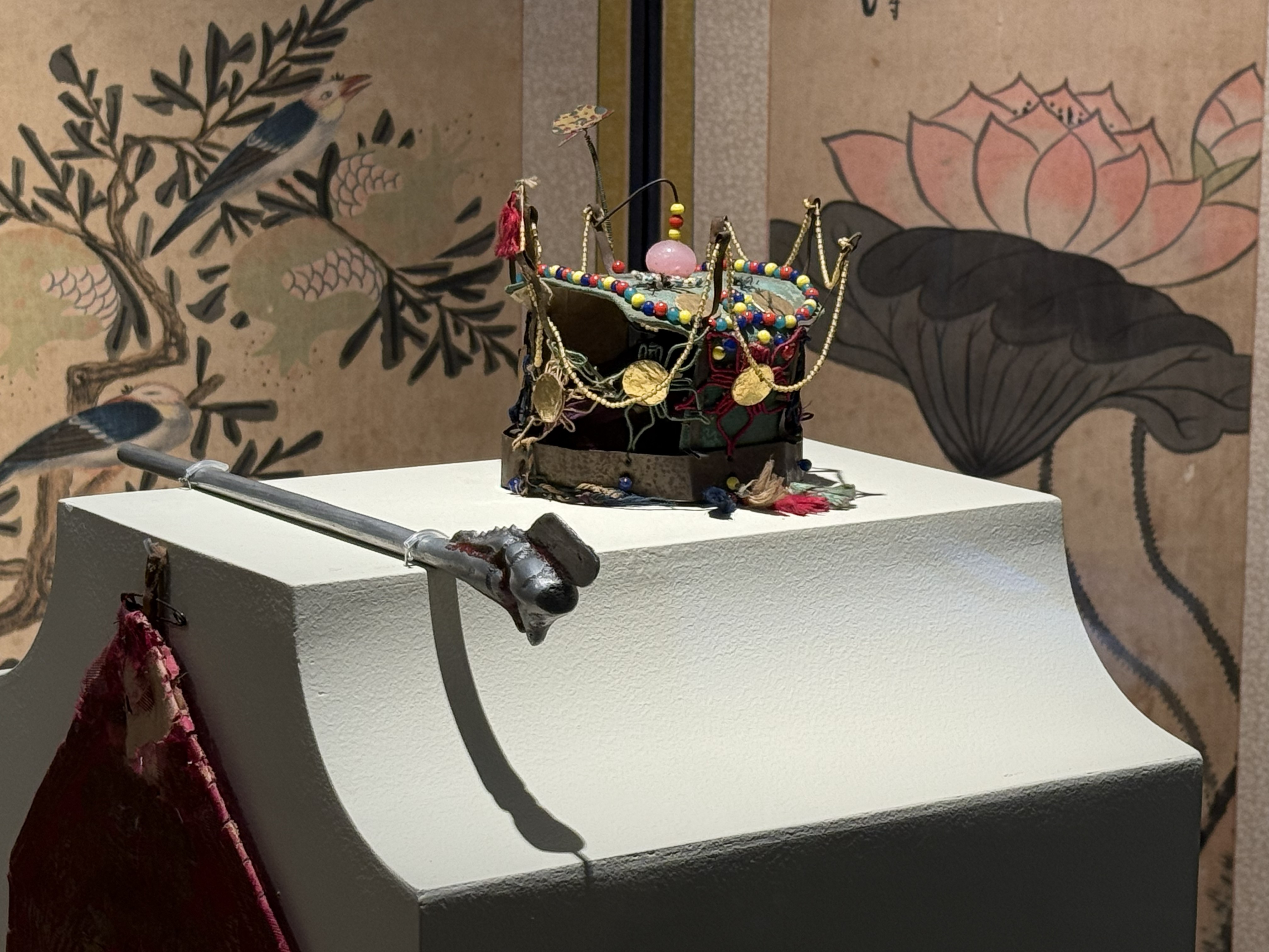A binyeo (hairpin) and a jokduri, or a ceremonial head piece for women, are displayed at the exhibition 