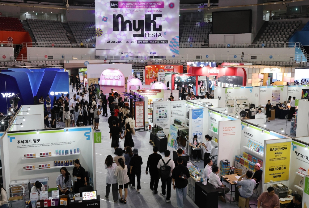 The Ministry of Culture, Sports and Tourism and the Korean Foundation for International Cultural Exchange (KOFICE) from June 25-28 will host the annual MyK Festa in Goyang, Gyeonggi-do Provice. Shown is the industrial exhibition of last year's event in June 2025 at Ticketlink Live Arena of Olympic Park in Seoul's Songpa-gu District. (KOFICE)