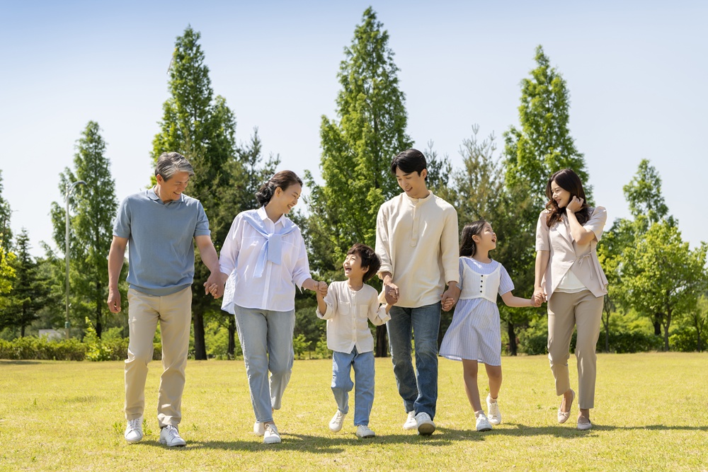 The country's life expectancy in 2026 of 83.7 years is among the highest in the Organisation for Economic Co-operation and Development. (iClickArt) Unauthorized reproduction and redistribution of this image is prohibited under copyright law.