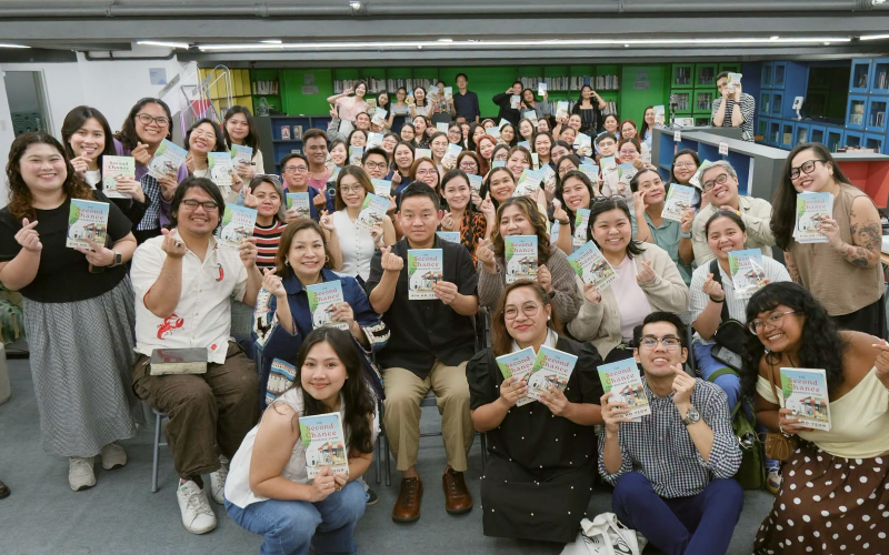 Attendees of the book talk with Author Kim Ho-yeon (second row, 3rd seated from left) before the book signing session on September 10, 2026 at the KCC PH Library. (Photo by Korean Cultural Center in the Philippines)
