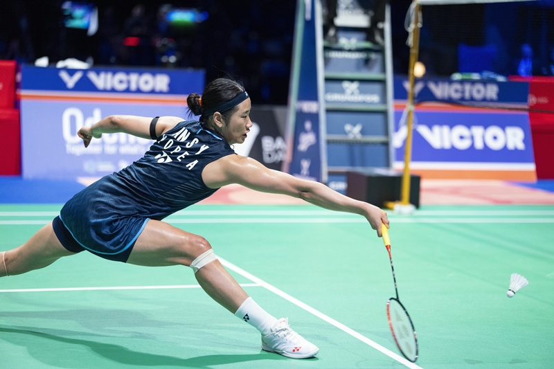 Superstar An Se Young on Oct. 18 plays Japan's Akane Yamaguchi in the women's badminton singles final of the Denmark Open in Odense, Denmark. (Yonhap News)