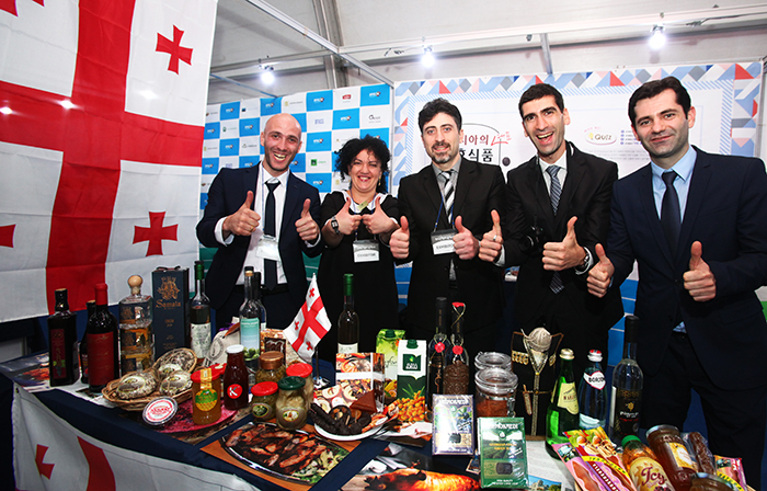 700_171023_expo_2.jpg