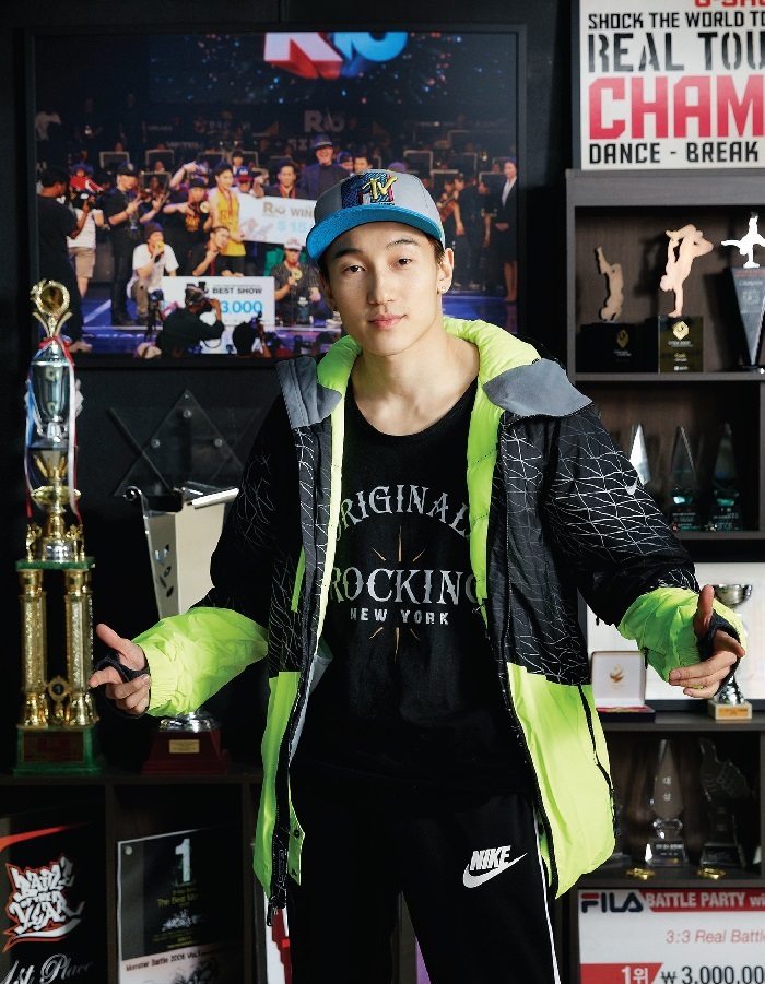 Kim Heon-jun, leader and founder of Seoul-based b-boy team The Jinjo Crew